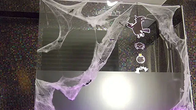 LisFowler online show from 10.26.25