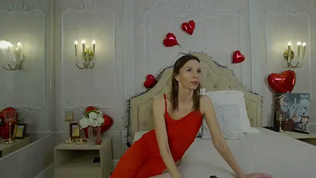 LisFowler online show from 02.15.26