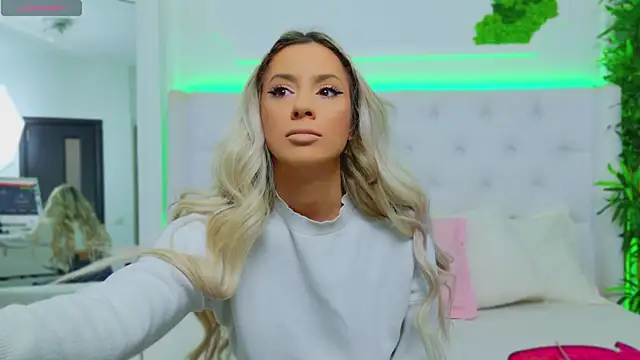 AriannaSins online show from 01.23.25