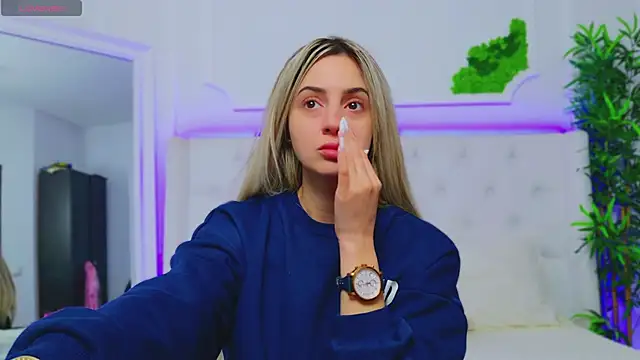 AriannaSins online show from 01.30.25