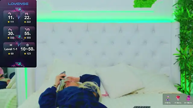 AriannaSins online show from 01.30.25