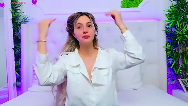 AriannaSins online show from 12.04.25