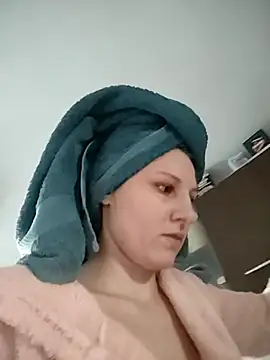 SandyCassie online show from 10.30.25