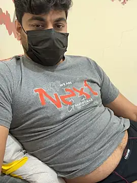 Snapshot of Handsome8677 chatting on 01.18.26 Handsome8677 online show from 01.18.26