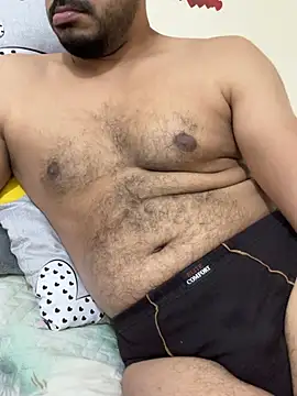 Snapshot of Handsome8677 chatting on 02.02.26 Handsome8677 online show from 02.02.26