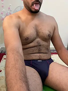 Snapshot of Handsome8677 chatting on 04.08.26 Handsome8677 online show from 04.08.26