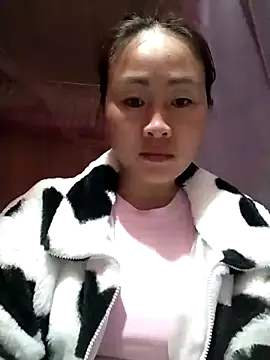 Spring-mky online show from 12.20.25