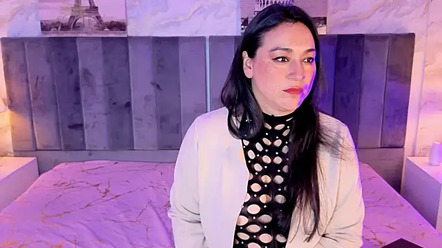 Snapshot of Elizabeth_bennett_6 chatting on 01.08.26 Elizabeth bennett 6 online show from 01.08.26