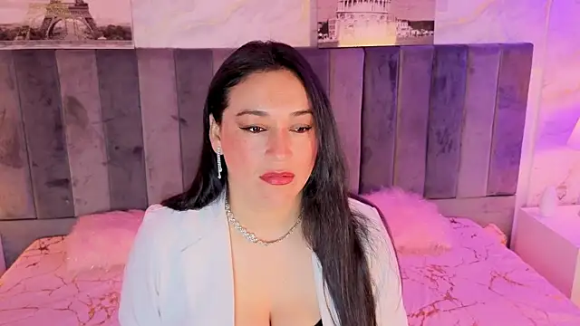 Snapshot of Elizabeth_bennett_6 chatting on 01.10.26 Elizabeth bennett 6 online show from 01.10.26