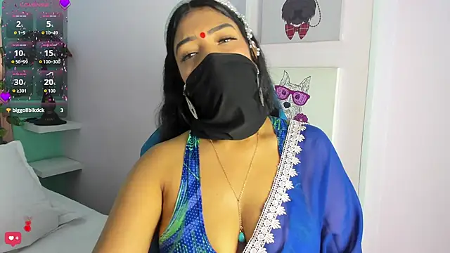 Iniya Parul online show from 02.13.26