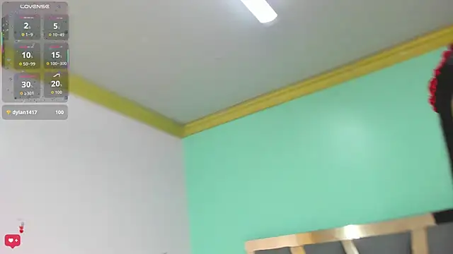 Iniya Parul online show from 05.25.26