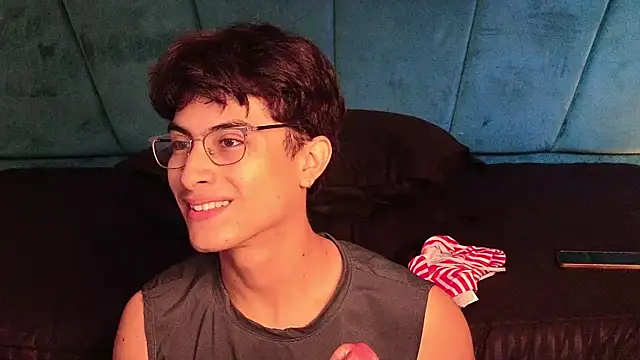 Aaron Eze online show from 01.18.26