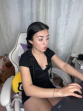 Snapshot of Midori_rosse chatting on 05.06.26 Midori rosse online show from 05.06.26