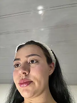Snapshot of Midori_rosse chatting on 05.16.26 Midori rosse online show from 05.16.26