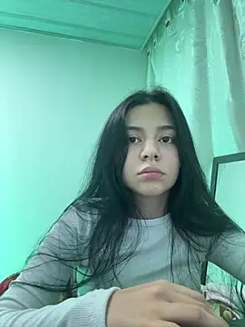 Snapshot of Midori_rosse chatting on 05.17.26 Midori rosse online show from 05.17.26