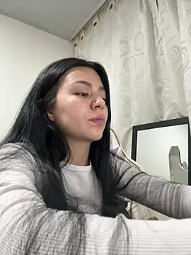 Snapshot of Midori_rosse chatting on 05.18.26 Midori rosse online show from 05.18.26