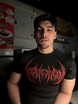 Snapshot of emir343475 chatting on 11.07.25 emir343475 online show from 11.07.25