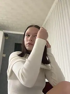 AngelaXSmile online show from 10.17.25