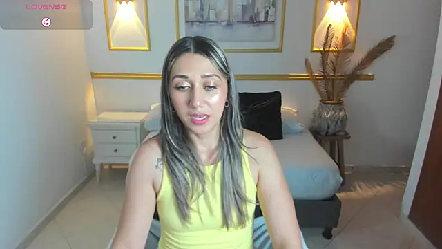 karlyy  online show from 01.10.26