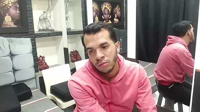 Snapshot of pether_hairy chatting on 10.18.25 pether hairy online show from 10.18.25