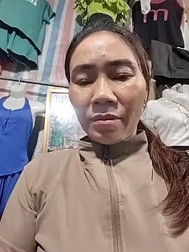 Snapshot of Lala6888 chatting on 10.16.25 Lala6888 online show from 10.16.25