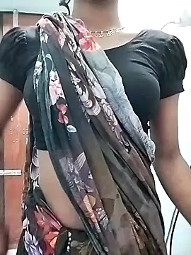Snapshot of Ratri-Biswas chatting on 04.21.26 Ratri-Biswas online show from 04.21.26
