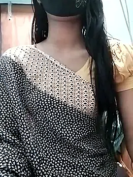 Snapshot of Ratri-Biswas chatting on 05.03.26 Ratri-Biswas online show from 05.03.26