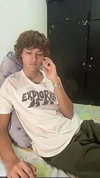 Snapshot of JoelnClouds chatting on 02.13.26 JoelnClouds online show from 02.13.26