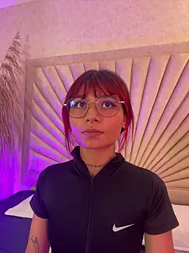 Emma duff online show from 03.22.26