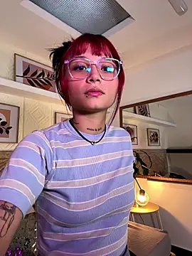 Snapshot of Emma_duff chatting on 07.18.26 Emma duff online show from 07.18.26
