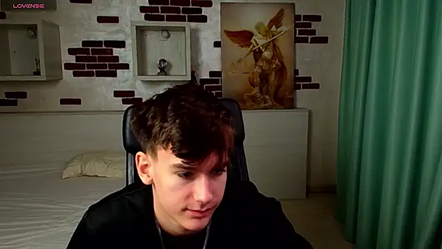 Snapshot of BradyFlint chatting on 02.15.26 BradyFlint online show from 02.15.26