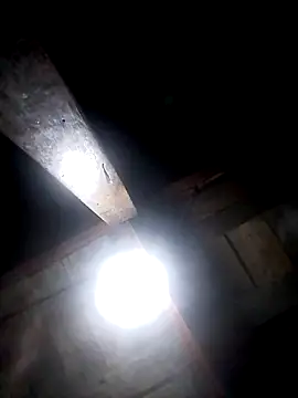 Snapshot of jerry-cute chatting on 10.16.25 jerry-cute online show from 10.16.25