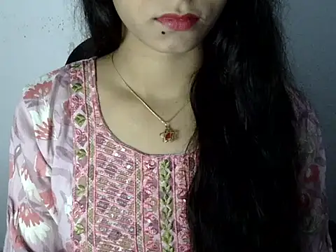 Snapshot of Shezi_N chatting on 08.02.26 Shezi N online show from 08.02.26