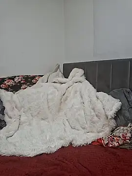 Your Desires07 online show from 02.10.26