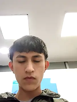 hoot booys  online show from 12.15.25