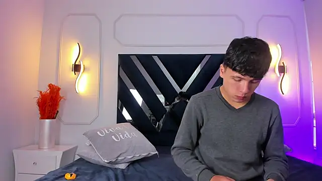 hoot booys  online show from 02.26.26