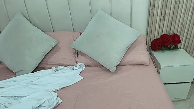 Aziz daud online show from 10.26.25