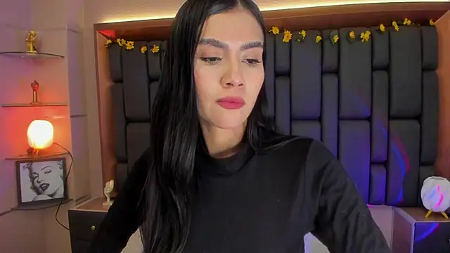 TanyaBello online show from 11.19.25