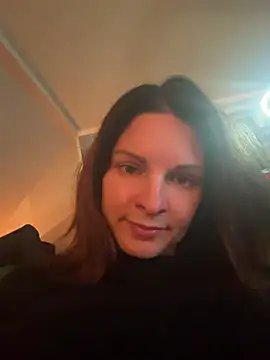 kinkysarahx online show from 04.04.26