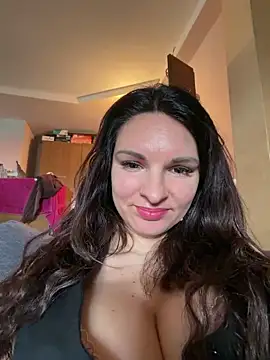 kinkysarahx online show from 04.12.26