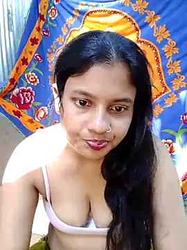 Snapshot of sexylive1100 chatting on 11.21.25 sexylive1100 online show from 11.21.25