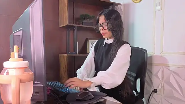 sharon ivanna12 online show from 05.07.26