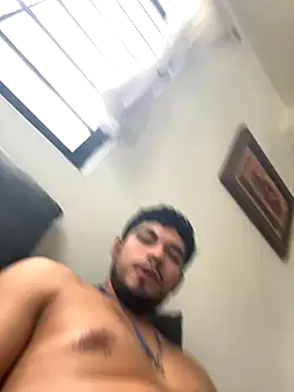 Twistermc11 online show from 10.19.25