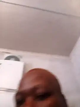 Roronae online show from 11.12.25