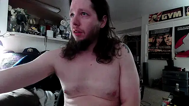 biggerisbetter12 online show from 11.26.25