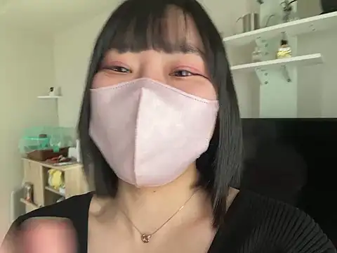 Snapshot of pinkudayo_girl chatting on 04.22.26 pinkudayo girl online show from 04.22.26