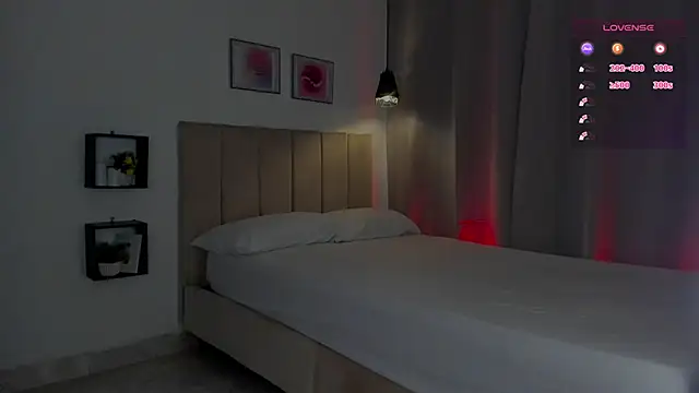 Little Emma 11 online show from 11.09.25