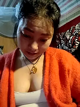 Snapshot of Sinhlinh2020 chatting on 02.15.26 Sinhlinh2020 online show from 02.15.26