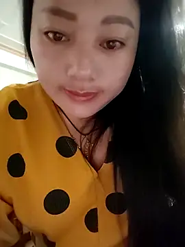 Snapshot of Sinhlinh2020 chatting on 02.26.26 Sinhlinh2020 online show from 02.26.26