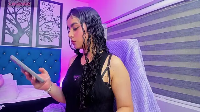 Queengp online show from 11.20.25